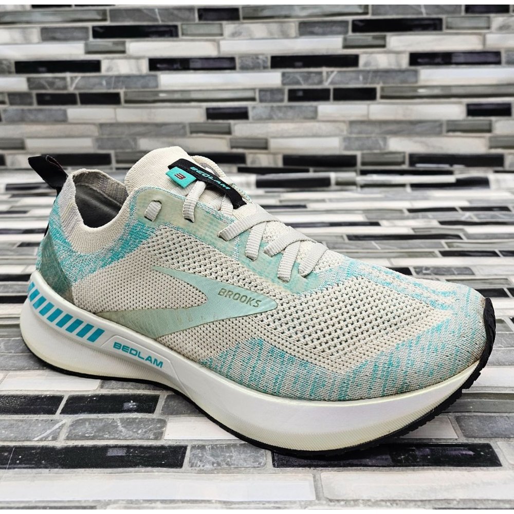 Brooks Bedlam 3 White Teal Women's Running Shoes Size 7